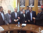 لجنة من شركات إلحاق العمالة لحل مشاكل توظيف المصريين بالخارج