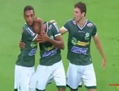 بالفيديو.. لاعب برازيلى يسجل هدفا رائعا من ركلة ركنية
