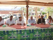محافظ جنوب سيناء يلتقى مستثمرى دهب لتطوير الاستثمارات بالمدينة