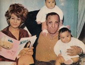 صور نادرة للراحل حسن مصطفى مع زوجته ميمى جمال