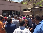 قراء اليوم السابع عبر "واتس آب": إلغاء تعاقد 200 عامل بحى غرب المنصورة