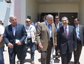 وصول محلب و6 وزراء لموقع محطة كهرباء السخنة لافتتاحها