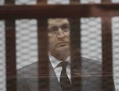 نقل علاء وجمال مبارك لنيابة الأموال العامة لمقارنة عقوبتهما بمدة حبسهما احتياطيا