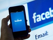 سيناتور أمريكى يطالب "فيس بوك" بإثبات عدم تحيز الموقع لجهة سياسية معينة