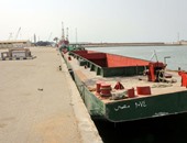 بالصور.. وصول 4 صنادل لتحميل 1000 طن قمح من ميناء دمياط