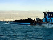 إيران توقف سفينة تجارية فى الخليج بسبب استخدامها اسم "الخليج العربى"