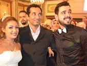 بالصور.. عمرو وأحمد سعد يحتفلان بزفاف شقيقتهما فى حضور ريم البارودى