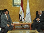 وزير النقل يلتقى السفير اليابانى لمناقشة تنفيذ الخط الرابع للمترو وصيانة كوبرى السلام 