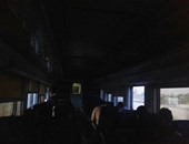 صحافة المواطن: الظلام الدامس داخل قطار أسيوط - القاهرة يثير ذعر الركاب