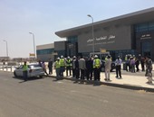 بالصور.. قيادات "المصرية للمطارات" تتفقد مطار القطامية الدولى