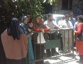 قدامى التربويون ينقلون تظاهرهم أمام وزارة التربية والتعليم للمطالبة بالتعيين  