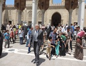 مدير أمن الغربية يتفقد خدمات تأمين المسجد الأحمدى بطنطا