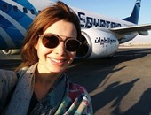 نانسى عجرم تنشر صورة أثناء رحلتها عبر مصر للطيران للقاهرة وتعلق:يارب تحميها