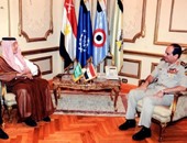 السفير السعودى بالقاهرة ينشر صورة للسيسى مع الراحل سعود الفيصل