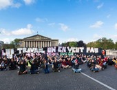 مظاهرات أمام البرلمان الفرنسى خلال مناقشة قانون العمل