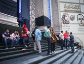 صحفيون يعتصمون بمقر النقابة للتضامن مع يحيى قلاش وعضوى المجلس