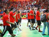 لاعبو الأهلى يحتفلون بدورى السلة على طريقة كهربا والحاوى مع كورونا "صور"