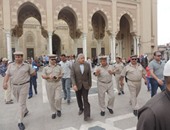 بالصور.. مدير أمن الغربية يتفقد خدمات تأمين المسجد الأحمدى بطنطا