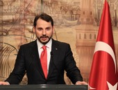 وزير مالية تركيا يعترف بانخفاض النمو لـ 3.8% وتوقعات باستمرار الهبوط