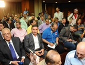 أخبار الساعة 6.. "أسرة الصحفيين" تطالب بعمومية لسحب الثقة من مجلس النقابة