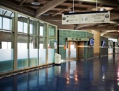هاكر يستغل تطبيق موبايل للدخول لصالة المطار بدون تذاكر