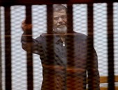 اليوم.. محمد مرسى بالبدلة الحمراء فى قضية "التخابر مع قطر"