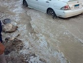 "واتس آب اليوم السابع":بالصور..غرق شوارع بولاق الدكرور لانفجار ماسورة مياه
