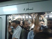 ارتباك بحركة الخط الثانى للمترو بسبب تعطل قطار بين العتبة ومحمد نجيب