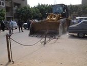 نائب محافظ القاهرة: إزالة العبارات المسيئة بأسوار المدارس