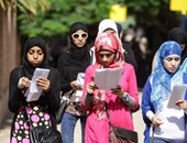 طلاب الثانوية يتوافدون على اللجان لأداء امتحانات التفاضل والأحياء والجفرافيا