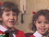 بالفيديو.. لقطات نادرة تجمع سمير غانم وابنتيه دنيا وإيمى فى طفولتهما