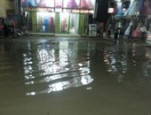"واتس آب اليوم السابع": شوارع بلبيس بالشرقية تغرق فى مياه الصرف الصحى
