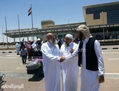 بالصور.. ياسر برهامى يصل مطار "برج العرب" بعد أداء مناسك العمرة