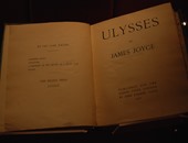 عرض نسخة نادرة من رواية عوليس  لـ"جيمس جويس" فى مزاد بلندن