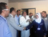 تكريم تمريض مستشفى ناصر ببنى سويف لإخلاصهم فى العمل