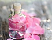 3 فوائد لماء الورد.. يقاوم السرطان ويخفف الألم