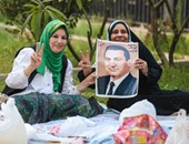 أبناء مبارك ينظمون مائدة إفطار أمام مستشفى المعادى احتفالا بذكرى أكتوبر