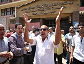 العاملون بالجامعة العمالية ينقلون احتجاجهم إلى مقر عملهم بمدينة نصر