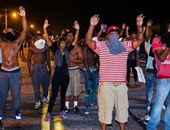 أكثر من ألف شخص يشاركون فى تأبين شاب أسود قُتل برصاص الشرطة فى تكساس