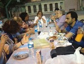 بالصور.. مسلمون ومسيحيون ويهود فى إفطار "مصريون فى وطن واحد"