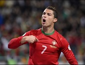 رونالدو يقود البرتغال لحسم التأهل ليورو 2016 أمام الدنمارك
