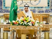 خادم الحرمين لـ"السعوديين": بإمكانكم مقاضاة الملك أو ولى عهده
