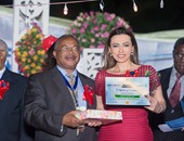 الإعلامية منى سويلم تفوز بجائزة إعلام النيل 2015 فى دولة تنزانيا