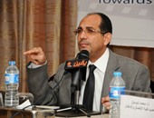محمد شومان:التساهل فى تعريف الصحفى أو الإعلامى أدى لدخول نشطاء سياسيين للمهنة