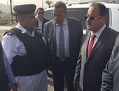 مصدر أمنى: وزير الداخلية والقيادات الأمنية يبحثون أسباب حريق مصنع العبور