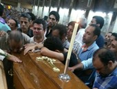 الكنيسة تقيم صلاة جنازة ضحايا حادث الأتوبيس على طريق القاهرة الإسماعيلية