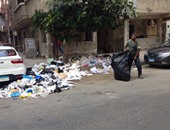 بالصور.. قارئ يشكو انتشار القمامة فى شارع مصطفى كامل بالإسكندرية