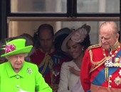 شاهد لحظة دخول الملكة إليزابيث وأحفادها قصر باكينجهام فى عيد ميلادها التسعين