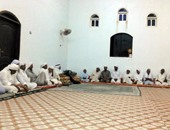 أيام وليالى رمضان فى قرى جنوب الشيخ زويد ورفح.. زينة رمضان لم تغب عن واجهات المساجد.. الإفطارالجماعى فى الساحات وقضاء الليل فى ذكر الله.. انقطاع الكهرباء والمياه مشاكل يتمنون زوالها