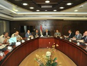 بالصور.. وزير النقل يستعرض خطة تطوير وتوسعة طريق القاهرة / الإسكندرية الزراعى
